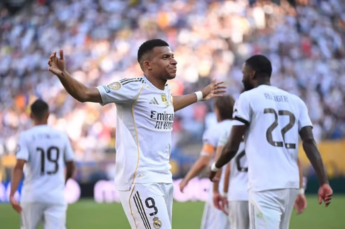 Реал обыграл Боруссию и вышел в полуфинал клубного ЧМ