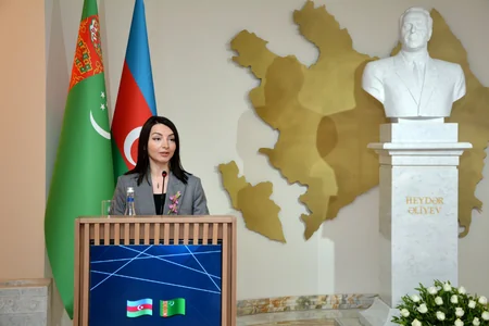 Bakıda Türkmənistan ilə diplomatik münasibətlərin 30 illiyi qeyd olunub