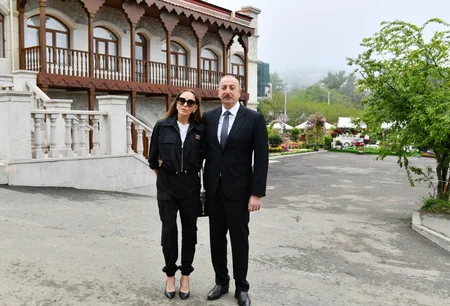 Şuşada Yaradıcılıq Mərkəzinin Heydər Əliyev Fondu tərəfindən aparılan bərpa işlərindən sonra açılışı olub