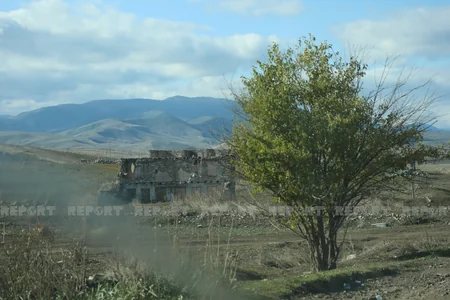 Xarici diplomatlar ermənilərin Füzulidə törətdikləri cinayətlərlə tanış olublar