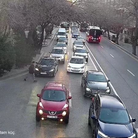 Bakının bir sıra yollarında tıxac müşahidə edilir - SİYAHI