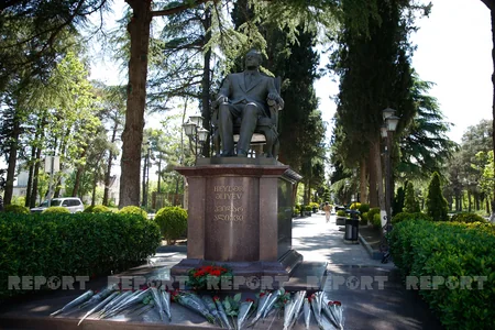 Gürcüstanda Heydər Əliyevin xatirəsi anılır