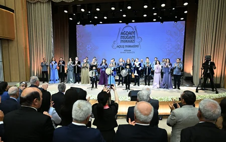 İlham Əliyev və Mehriban Əliyeva Ağdam Muğam Mərkəzinin açılışında iştirak ediblər - YENİLƏNİB-3
