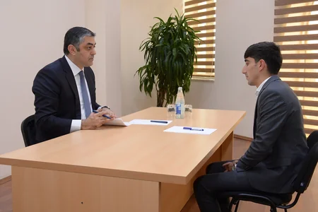 Nəqliyyat, rabitə və yüksək texnologiyalar naziri Salyanda vətəndaşlarla görüşüb