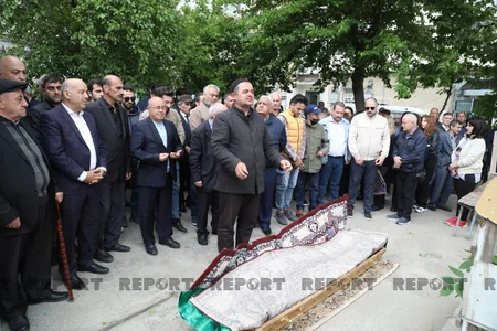 Xalq artisti Vaqif Əsədov dəfn edilib - YENİLƏNİB-2