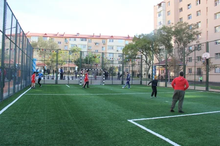 “Bizim həyət” layihəsi çərçivəsində daha bir həyət abadlaşdırılıb