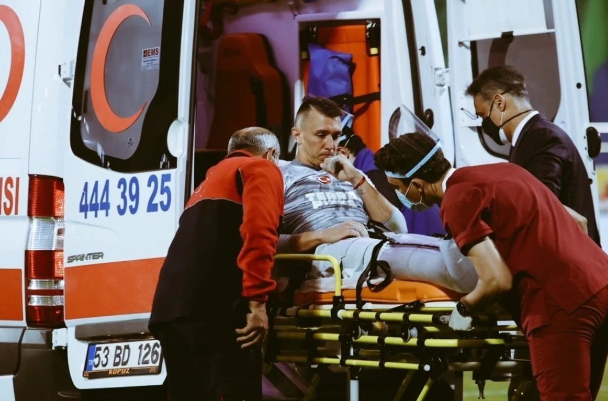 Qalatasaray zədələnən qapıçısı ilə müqavilənin müddətini uzadacaq