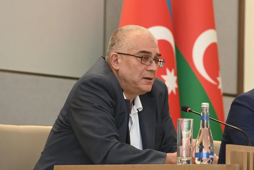 Araz Əzimov: Laçın yolu Azərbaycanın suveren ərazisinin tərkib hissəsidir