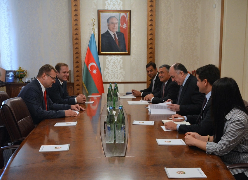 Elmar Məmmədyarov Çexiyanın Azərbaycana yeni təyin olunmuş səfirini qəbul edib