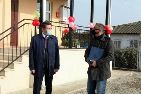 Daha 42 şəhid ailəsi və Qarabağ müharibəsi əlilinə fərdi evlər verilib
