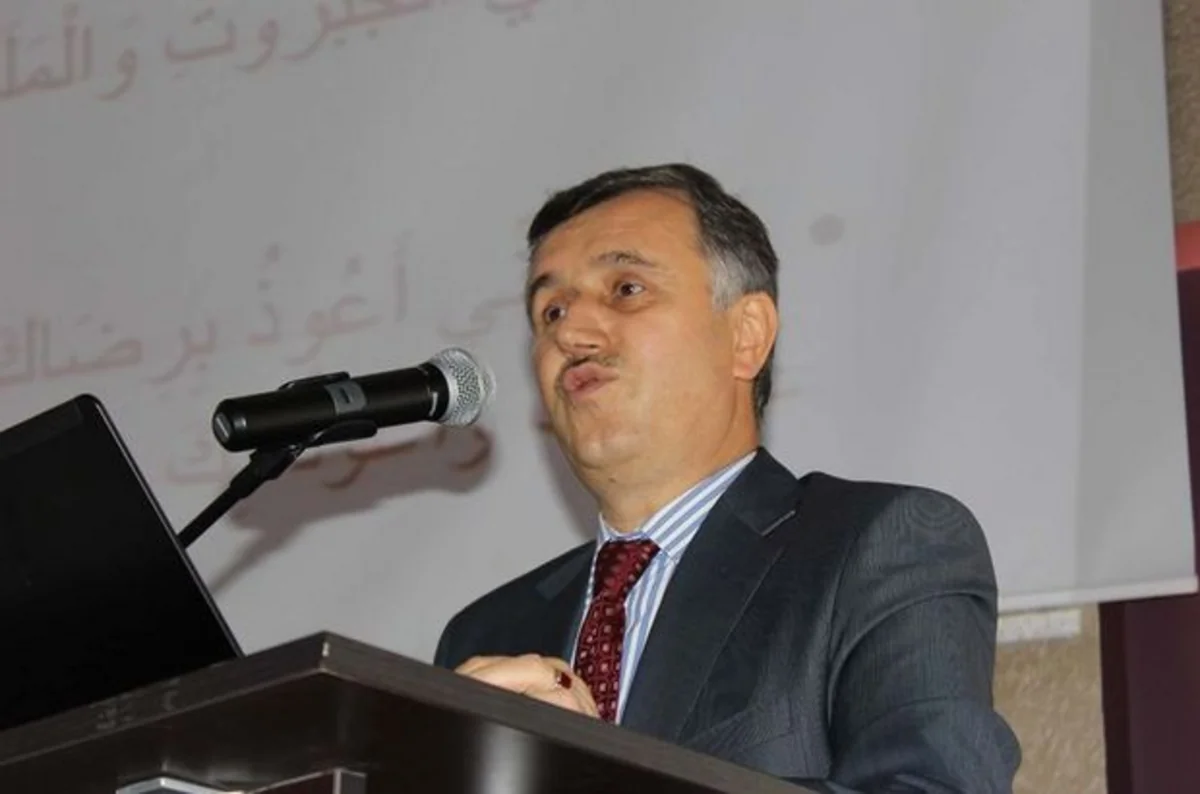 ​Türkiyədə daha bir professor həbs edilib