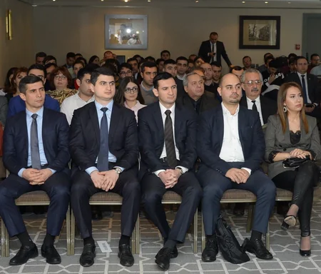 Azərbaycanda süni intellektin sahibkarlıq sahəsinə tətbiqi müzakirə edilib