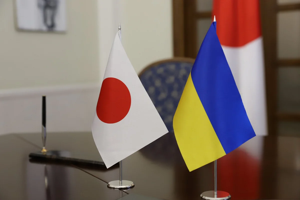 Япония планирует направить Украине транспорт и строительную технику