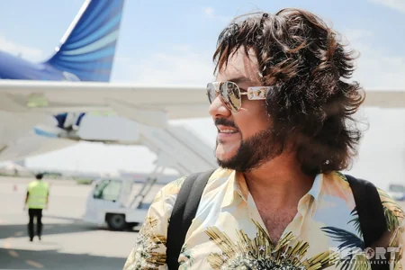 Филипп Киркоров прилетел в Баку с детьми - ФОТО - ВИДЕО