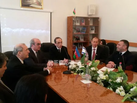 Bakıda Holokost və Xocalı qurbanlarının xatirəsi anılıb