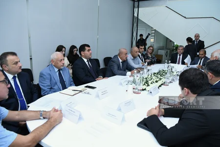 Qurumuş və qəzalı ağacların götürülməsi ilə bağlı ictimai dinləmə keçirilib