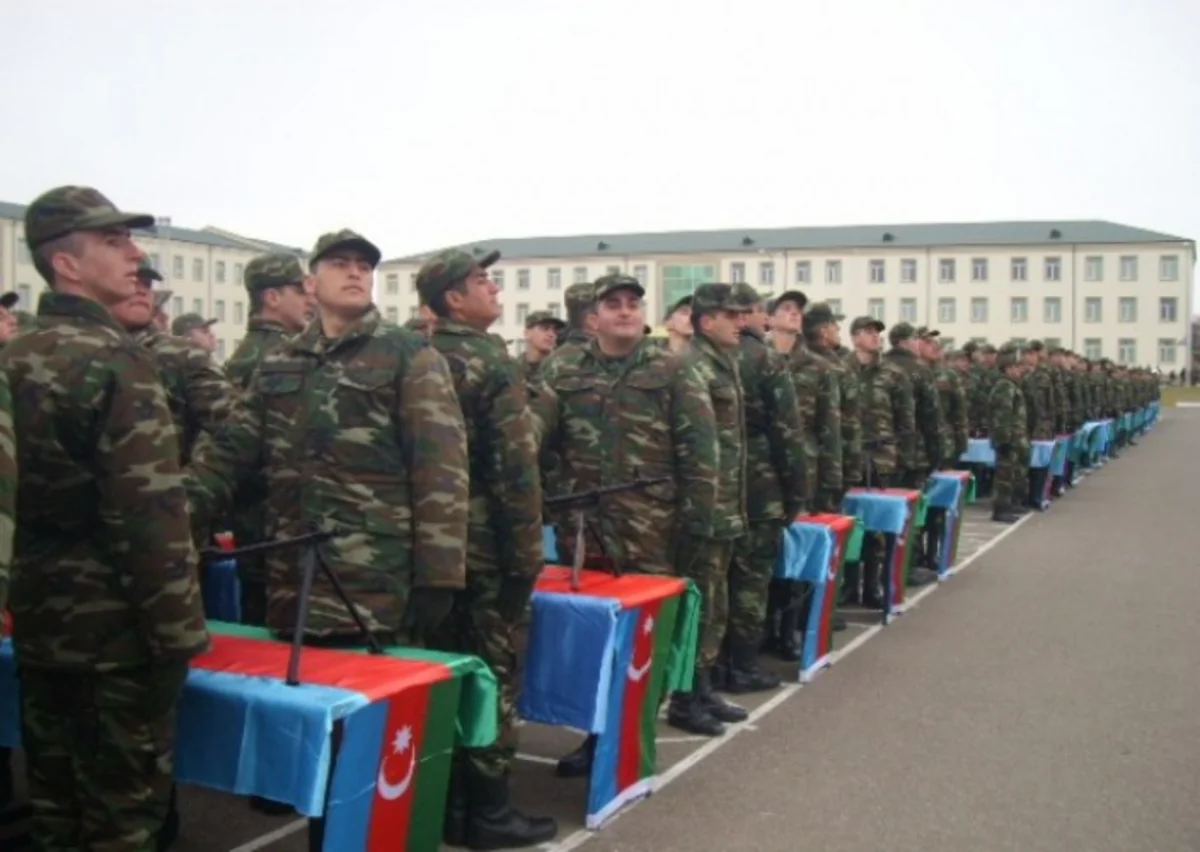 Gənc əsgərlər Vətənə sədaqət andı içiblər