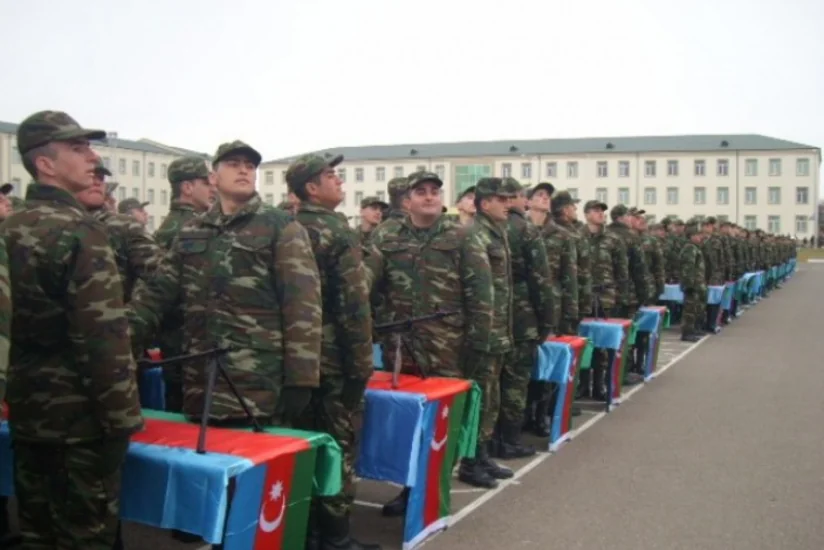 Gənc əsgərlər Vətənə sədaqət andı içiblər