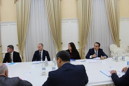 Nazirlər Kabinetində narkotik vasitələrlə mübarizəyə dair görüş keçirilib