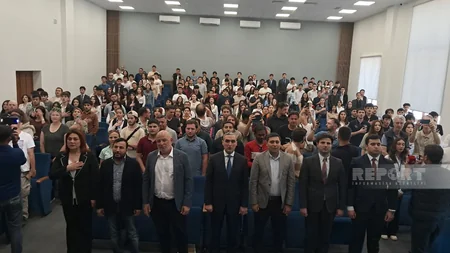 International travelers in Khankandi