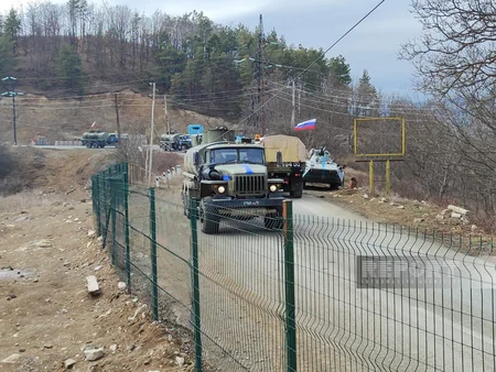 45 vehicles belonging to Russian peacekeepers pass freely on Khankandi-Lachin road