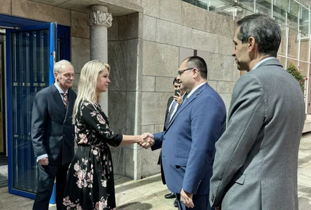 Azərbaycan və Niderland aqrar sektorda əməkdaşlıq imkanlarını müzakirə edib