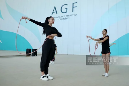 Şəmkir və Sumqayıtın bədii gimnastları Bakıda təlim-məşq toplanışı keçirlər