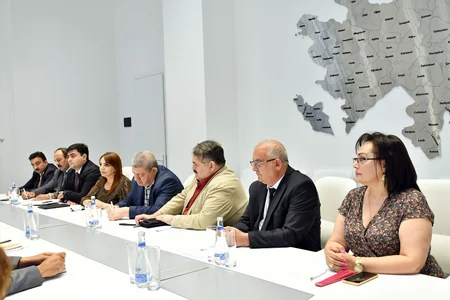 Mədəniyyət naziri İctimai Şuranın üzvləri ilə görüşüb