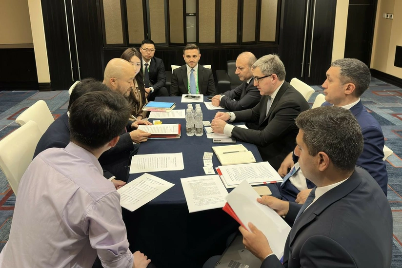 Çin şirkəti Azərbaycanda noutbuk istehsalını lokallaşdıra bilər