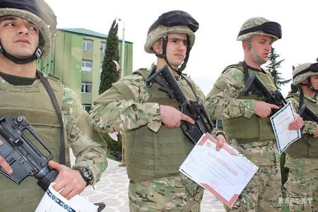 Военнослужащие-азербайджанцы удостоены сертификатов в ВС Грузии