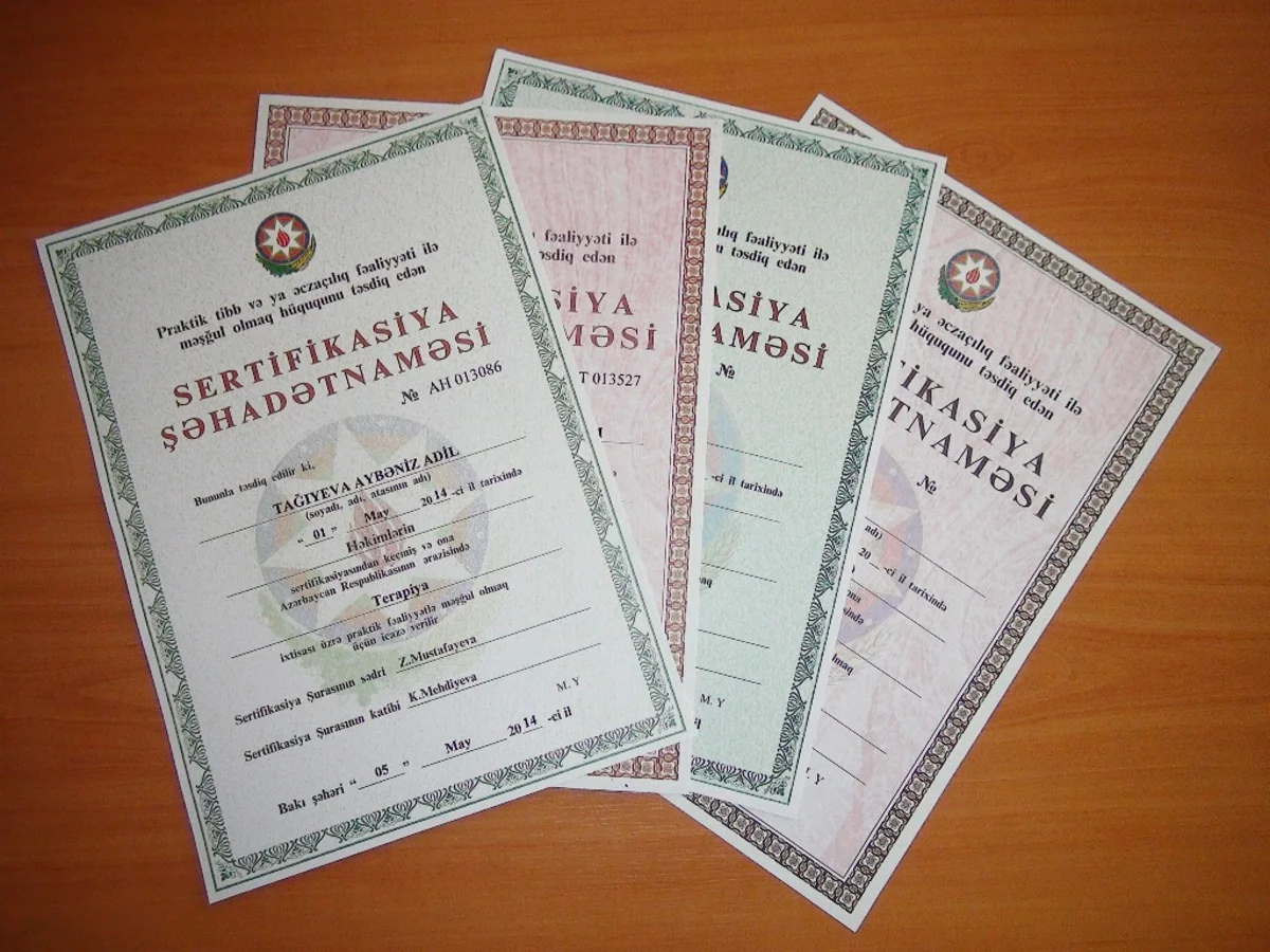 Həkimlər sertifikasiya şəhadətnamələrini elektron qaydada əldə edə biləcəklər