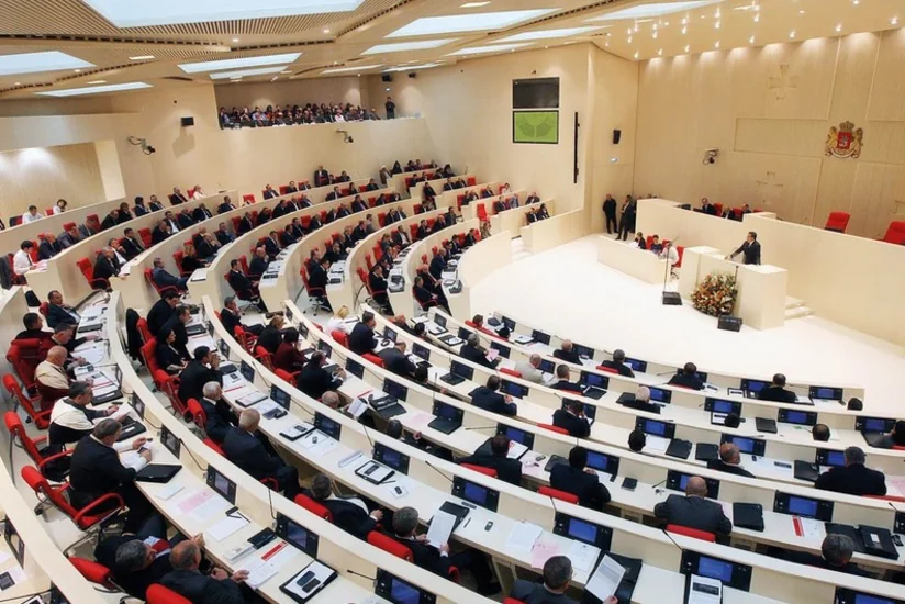 Парламент Грузии принял законопроект об иноагентах во втором чтении