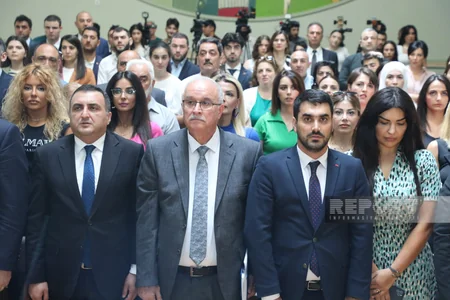 Diaspor nümayəndələrinin iştirakı ilə “Ana dili – Azərbaycan məktəbi” layihəsinin təqdimat mərasimi keçirilib