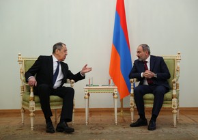 Sergey Lavrov meets Nikol Pashinyan
