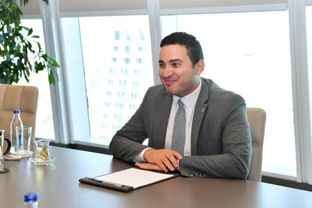 Minister of Economy meets with Yukselish competition winners
