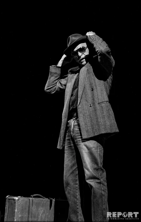 Fuad Poladovun “Azdrama”da sonuncu çıxışı - XATİRƏ FOTOREPORTAJI