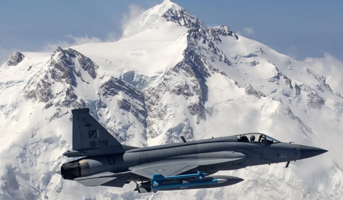 Azerbaijan interested in purchasing JF-17 fighters from Pakistan