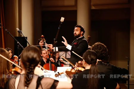 Tbilisidə azərbaycanlı dirijorun rəhbərliyi ilə konsert keçirilib