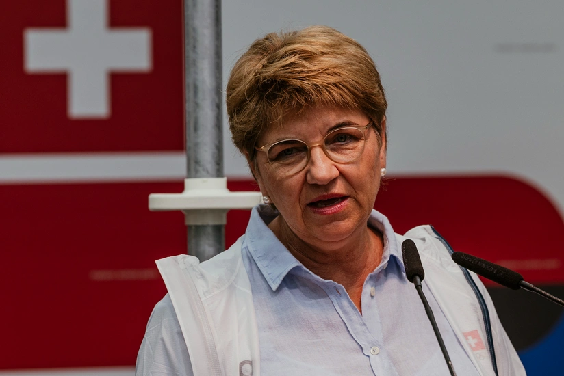 İsveçrənin müdafiə naziri martın 31-də istefa verməyi planlaşdırır