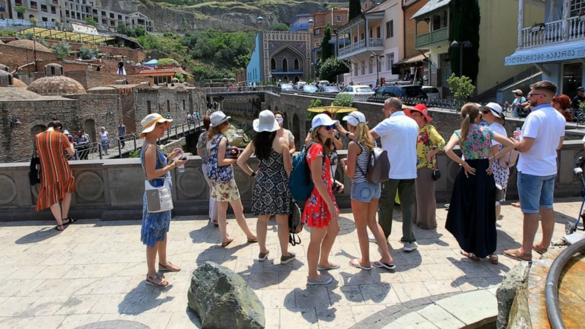 Gürcüstanın turizmdən gəliri kəskin artıb