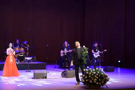 Heydər Əliyev Mərkəzində Aleksandr Serovun konserti keçirilib
