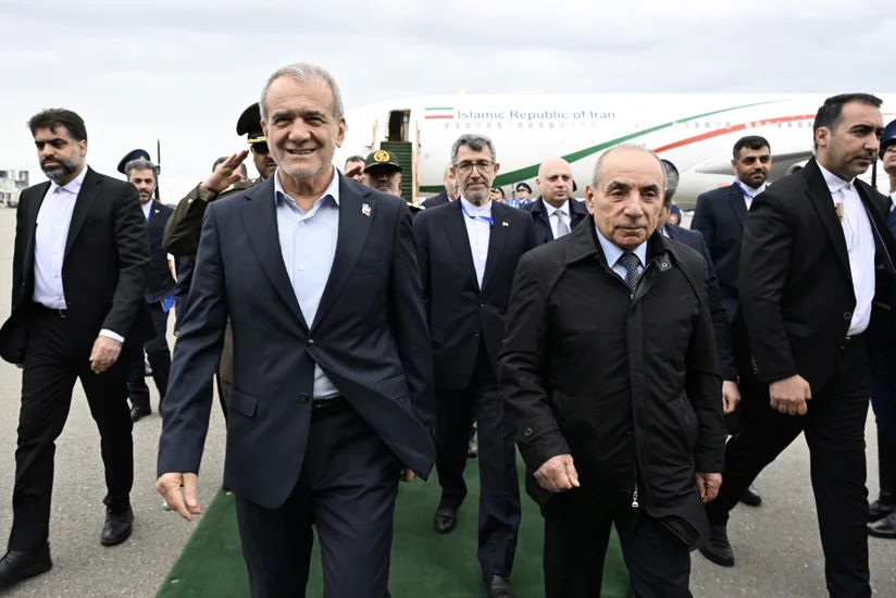 Iranian president arrives on official visit to Azerbaijan
