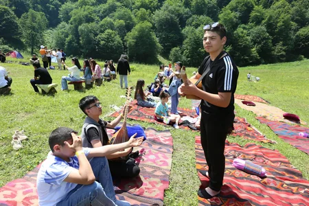 Uşaq İncəsənət Festivalının iştirakçıları üçün yay düşərgəsi təşkil olunub