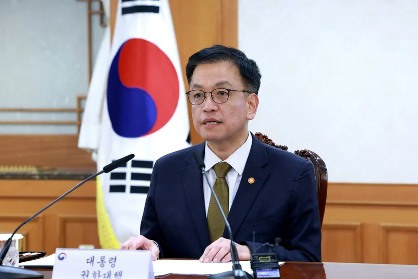 Acting South Korean president says pension system needs reform