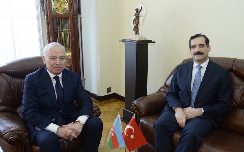 Konstitusiya Məhkəməsinin sədri Türkiyə səfiri ilə görüşüb