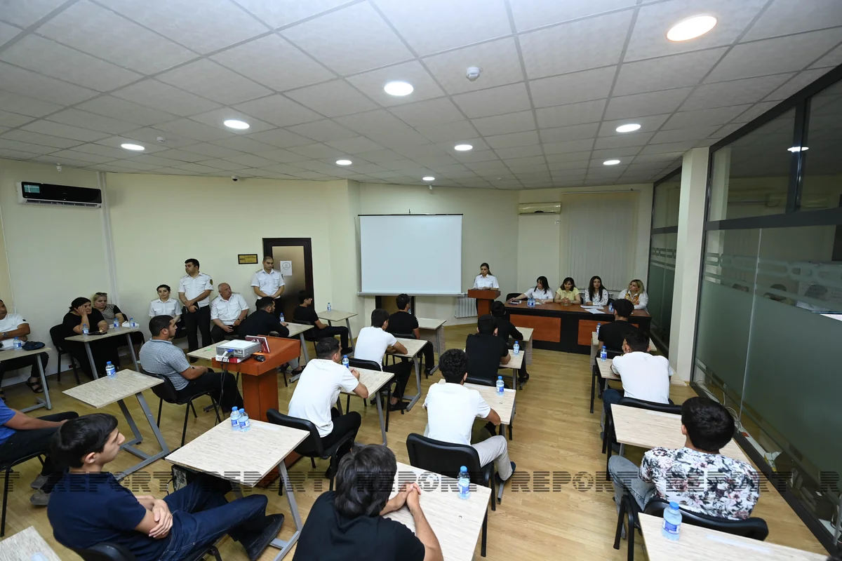 Bakıda cəza çəkən məhkumların sayı açıqlanıb