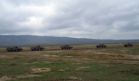 В ходе широкомасштабных учений проведен основной этап с боевой стрельбой - ВИДЕО