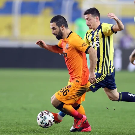 Qalatasaray səfərdə Fənərbağçanı məğlub etdi