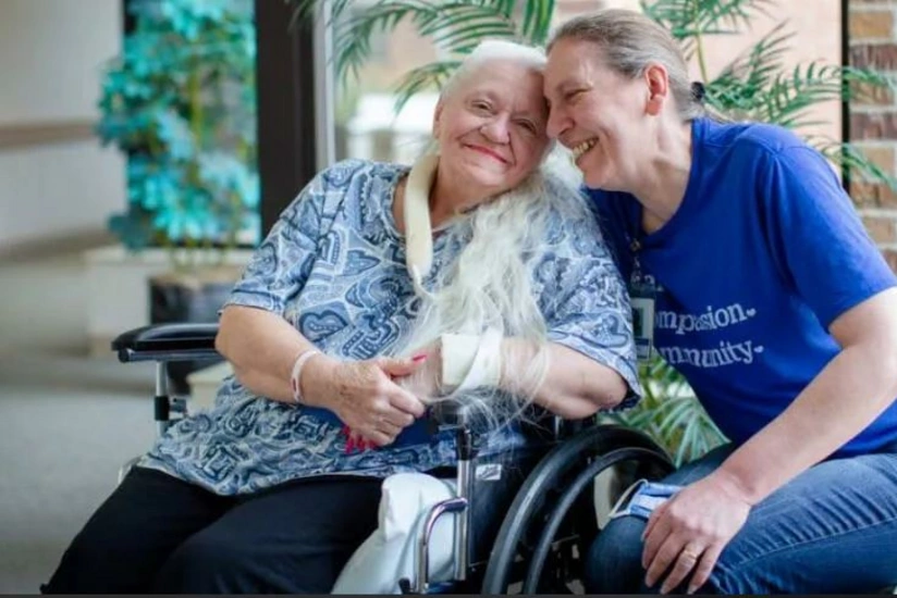 В США сестры нашли друг друга спустя 50 лет благодаря коронавирусу