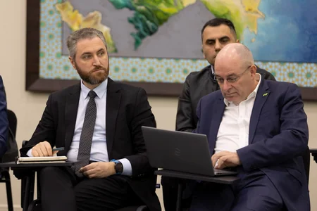 AzerGoldda qeyri-filiz faydalı qazıntı yataqlarına dair növbəti seminar keçirilib